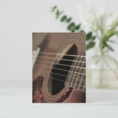 Carte Postale Guitare acoustique à six cordes (Debout devant)