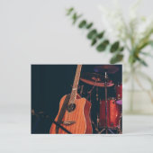 Carte Postale Guitare Acoustique Cool (Debout devant)