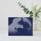 Carte Postale Guitare bleue (Debout devant)