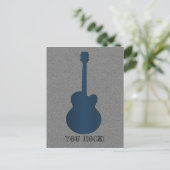 Carte postale guitare rayée, bleu foncé (Debout devant)