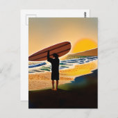 Carte Postale Guy sur la plage avec Surf Board à Sunset (Devant / Derrière)