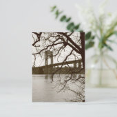 Carte Postale GWB à distance (Debout devant)