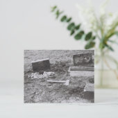 Carte Postale Hache à rectifier (Debout devant)