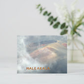 CARTE POSTALE " HALEAKALA DANS LES NUAGES" (Debout devant)