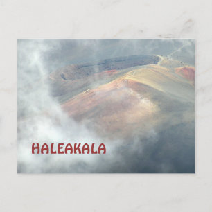 CARTE POSTALE " HALEAKALA DANS LES NUAGES"