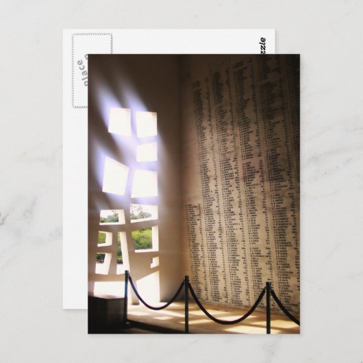 Carte postale "Hallow Walls" (Devant / Derrière)