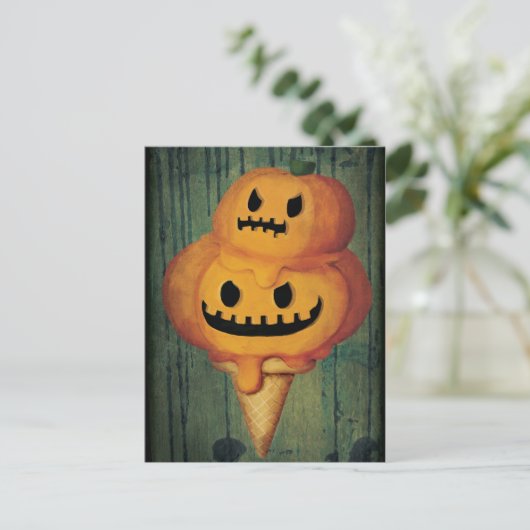 Carte Postale Halloween Citrouille Ice Cream Cone (Debout devant)