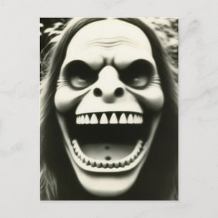 Carte postale Halloween étrange et effrayante