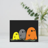 Carte postale Halloween Ghosts mignonne (Debout devant)