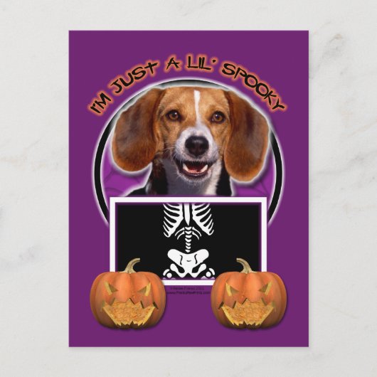 Carte Postale Halloween - Juste un Lil Éffrayant - Beagle (Devant)