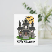 Carte Postale Halloween maison hantée et petite sorcière blanche (Debout devant)