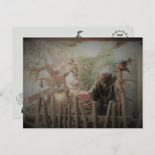 Carte postale Halloween sorcière éffrayante