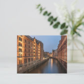 Carte Postale Hambourg Speicherstadt (Debout devant)