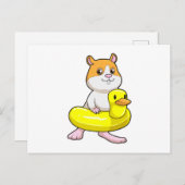 Carte Postale Hamster à la plage avec un canard comme bouée (Devant / Derrière)