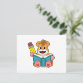 Carte Postale Hamster avec livre et stylo (Debout devant)
