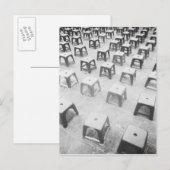 Carte Postale Hanoi Vietnam, Tabourets en plastique au Temple de (Devant / Derrière)