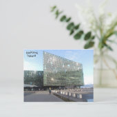 Carte Postale Harpa Concert Hall, Reykjavik, Islande. (Debout devant)
