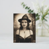 Carte postale Haunween Witch (Debout devant)