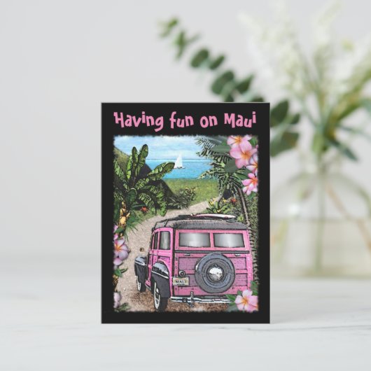 Carte Postale Having fun on Maui (Debout devant)