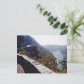 Carte Postale Hawksnest (Debout devant)