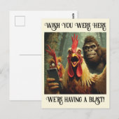 Carte Postale “He’s Right Behind Ya” Cheesy Chicken (Devant / Derrière)