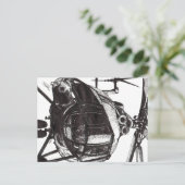 CARTE POSTALE HELICOPTER (Debout devant)