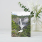 Carte Postale Helmcken Falls (Debout devant)