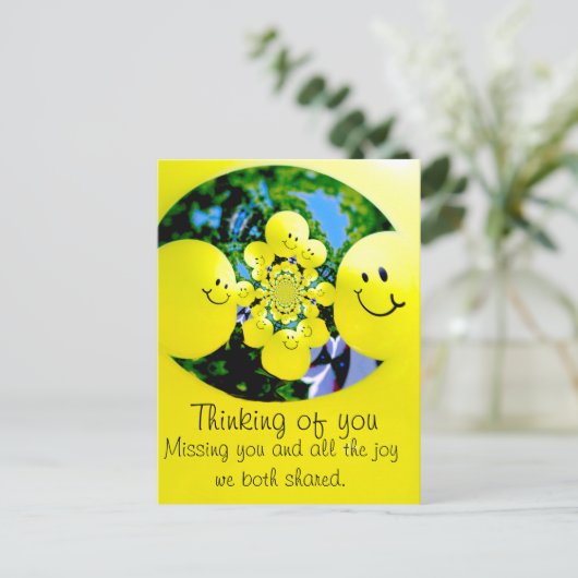 Carte Postale Heureux...._ (Debout devant)