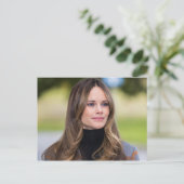 Carte Postale HH Princesse Sofia de Suède, Duchesse de Värmland (Debout devant)