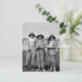 Carte Postale Hitting the Links in Style : 1923 (Debout devant)