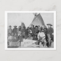 Hommes blancs (dont Buffalo Bill) et Lakota