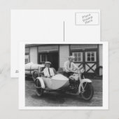 Carte Postale Hommes sur la moto Harley Davidson avec Sidecar (Devant / Derrière)
