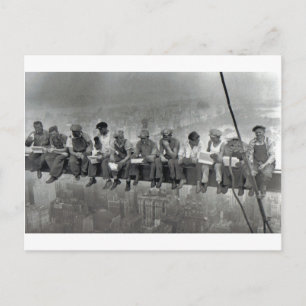 Carte Postale Hommes sur rail photographie vintage
