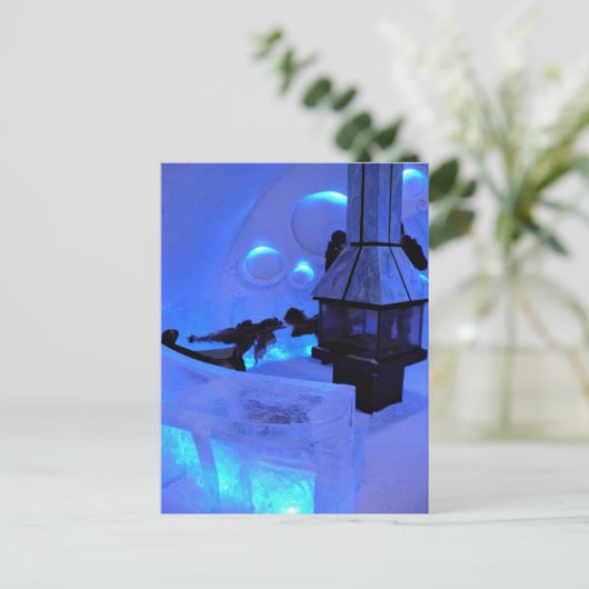 Carte Postale Hôtel de Glace, Québec, Canada (Debout devant)