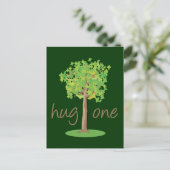 Carte Postale Hugger d'arbre (Debout devant)