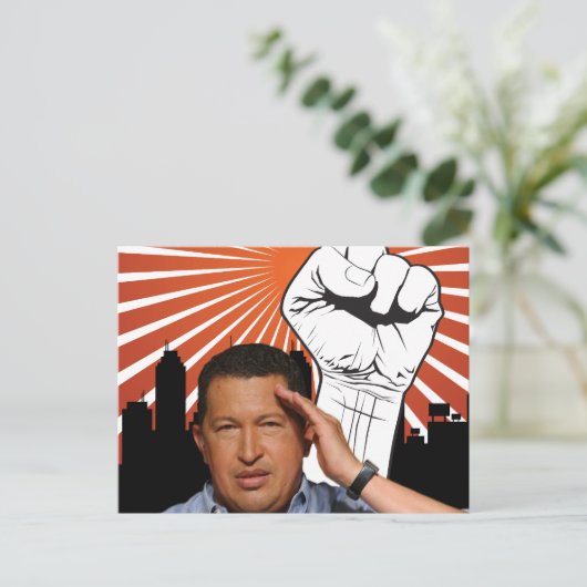 Carte Postale Hugo Chavez - Hugo Salutes style (Debout devant)