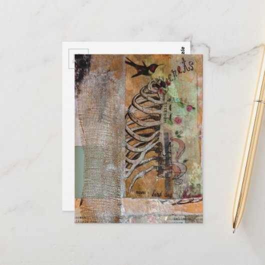 Carte Postale Hummingbird and ribcage mixed media collage (Devant/Arrière en situation)