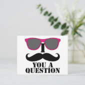 Carte Postale Humour moustache avec lunettes de soleil roses (Debout devant)