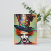 Carte Postale Il est Mad Postcard (Debout devant)