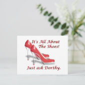 Carte Postale Il s'agit des chaussures (Debout devant)