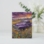 Carte Postale Imaginaire Vechicle violet rétro dans une prairie  (Debout devant)