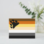 Carte Postale Indicateur de la fierté de l'ours de base (Debout devant)