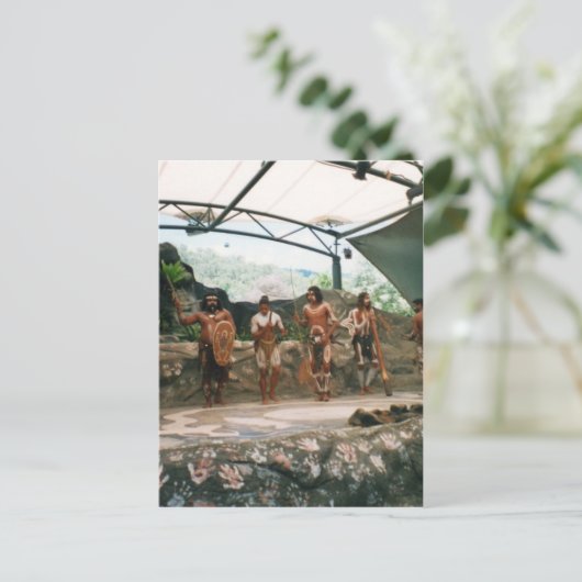 Carte Postale Indigène (Debout devant)