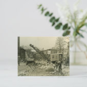 Carte Postale INGÉNIEUR D'EXPLOITATION DE la grue et de la chaus (Debout devant)