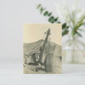 Carte Postale INGÉNIEUR D'EXPLOITATION D'UNE grue et D'UNE NAVIR (Debout devant)