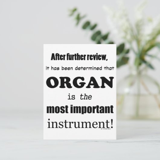 Carte Postale Instrument le plus important (Debout devant)