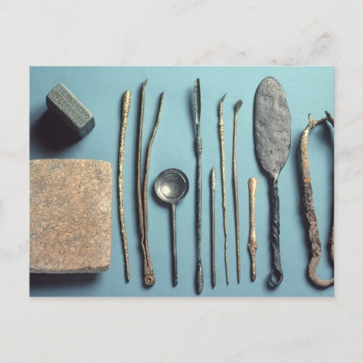 Carte Postale Instruments chirurgicaux (Devant)