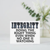 Carte Postale Intégrité : Faire ce qu'il faut même quand... (Debout devant)