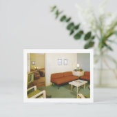 Carte Postale Intérieur de chambre avec meubles milieu du siècle (Debout devant)