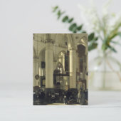 Carte Postale Intérieur d'une église (Debout devant)